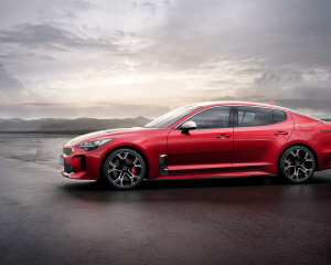 Kia Stinger GT Exterior (1)_EU Spec